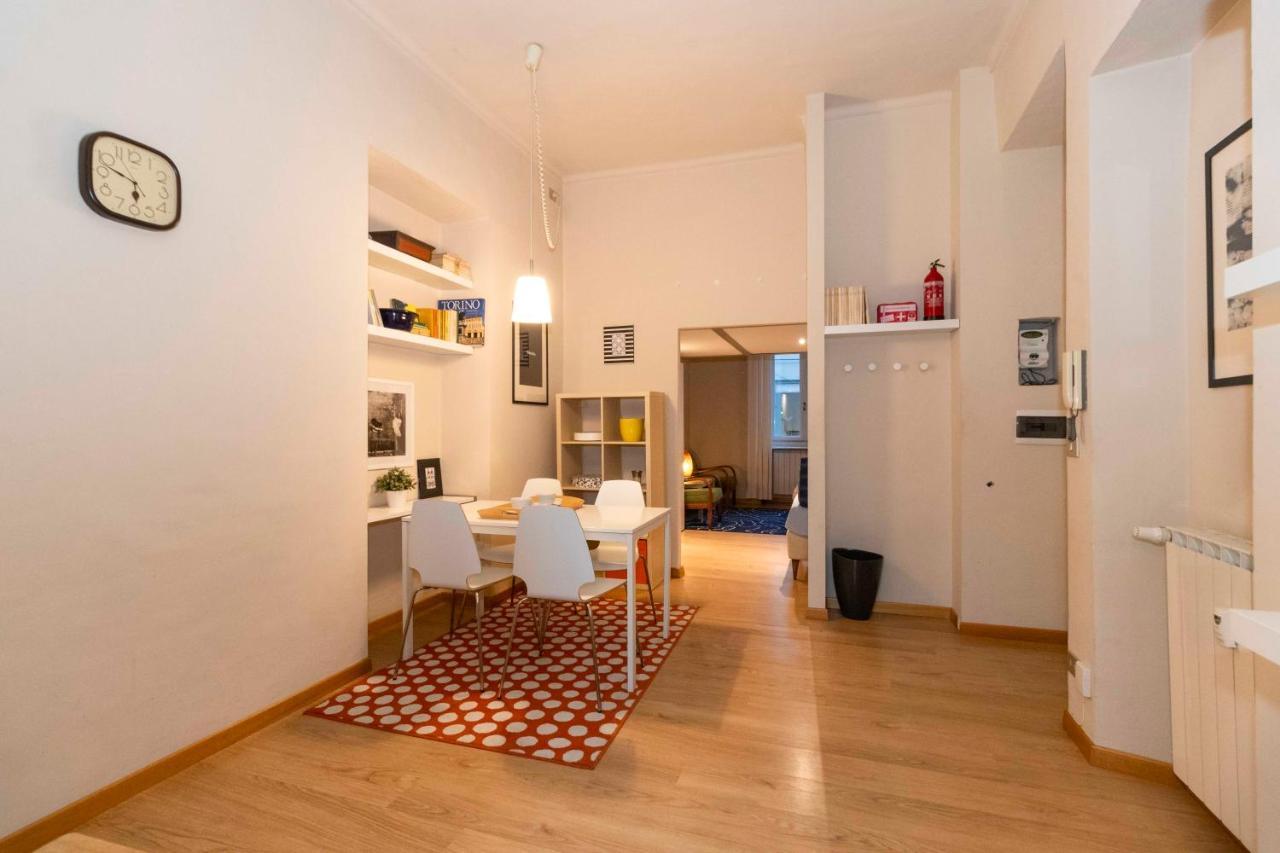 Torino Campidoglio Lovely Suite Turim Exterior foto